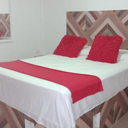 Hostal Kumbaya Санта Марта Екстериор снимка