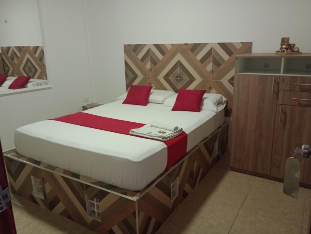 Hostal Kumbaya Санта Марта Екстериор снимка