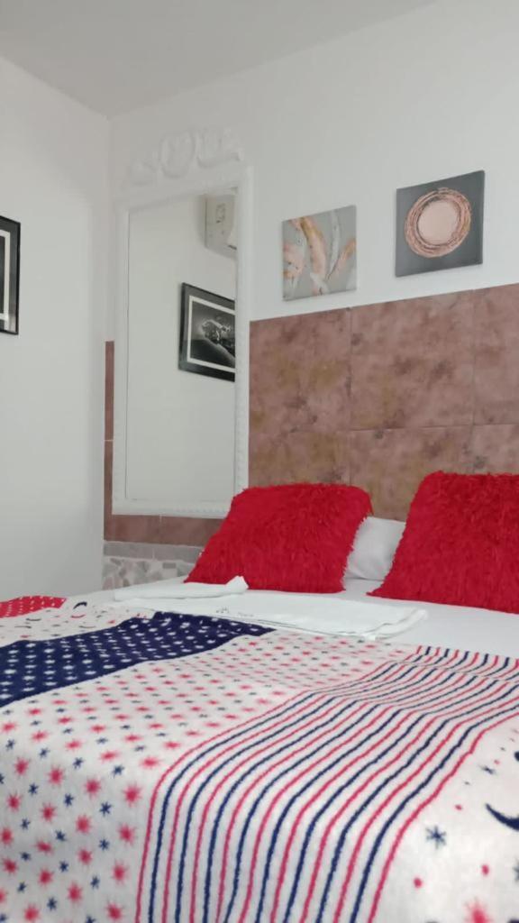 Hostal Kumbaya Санта Марта Екстериор снимка